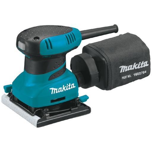 [HC110851] MAKITA LIJADORA BO4556 4-1/2X4 D/ACABADO 200W C/ACC